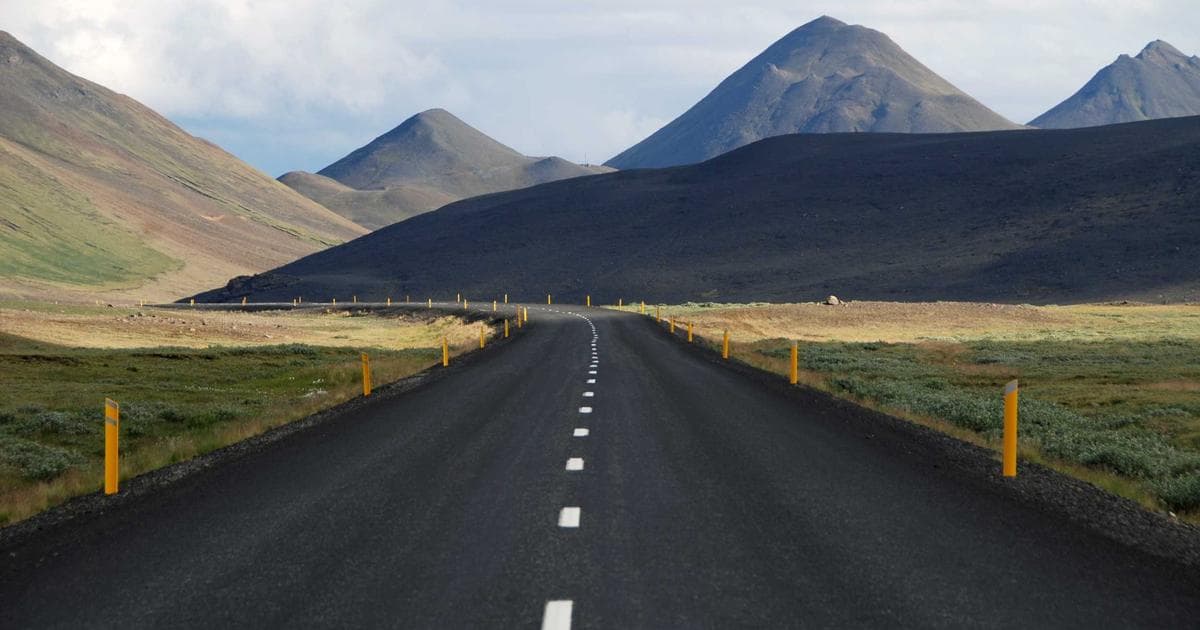 IT consultant working remotely on enterprise project